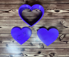 Load image into Gallery viewer, Emoji Eggplant Flat Heart Bath Bomb Mold
