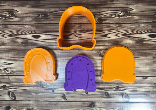 Closed Horseshoe Bath Bomb Mold Press