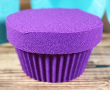Load image into Gallery viewer, 3D Cupcake Bath Bomb Mold Press